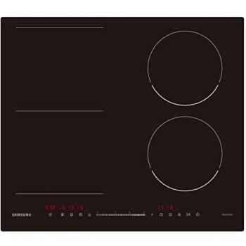 Placa de inducción Samsung NZ64R3747BK en color negro con 4 zonas y diseño integrado de 60 cm