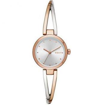 Reloj DKNY Crosswalk NY2791 para Mujer, Bicolor Acero Rosa Dorado y Plata, Movimiento de Tres Manecillas, Caja de 26mm
