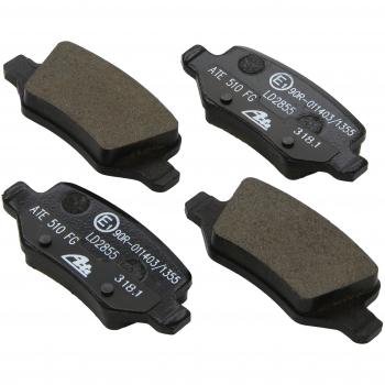 Kit de pastillas de freno ATE Cerámico 13.0470-2855.2 para Mercedes Benz Clase A y Vaneo