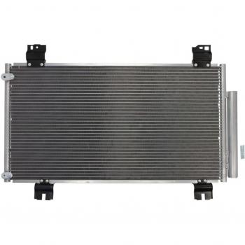Condensador de aire acondicionado Thermotec KTT110682 - Alta eficiencia, diseño compacto, fácil instalación, compatible con múltiples modelos de vehículos