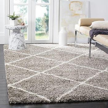 Safavieh Hudson Shag Gray/Ivory Geometric Diamonds Area Rug 6' x 9'