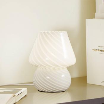 Lámpara de mesa Andriana, blanca, vidrio, Ø 15 cm - Lindby
