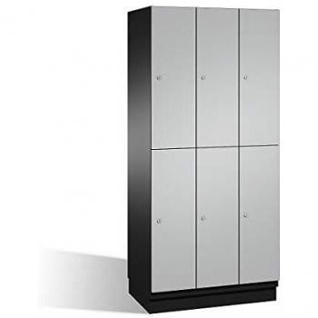 Armario de compartimentos Cambio C+P con barra perchero, 3 secciones, cuerpo gris oscuro y puertas blanco aluminio, ancho 900 mm