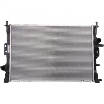 Radiador del motor NISSENS NIS 66862, tipo radiador de refrigeración del motor, diseñado para optimizar la temperatura del motor, fabricado con materiales de alta calidad para una durabilidad prolongada, compatible con múltiples modelos de