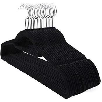 SONGMICS Percha de Terciopelo, Juego de 20, Antideslizantes, con Barra Corbata y Gancho Giratorio 360°, 0,6 cm Espesor, Ahorra Espacio, 43,5 cm Largo, para Abrigo Vestido Pantalón, Negro CRF20B