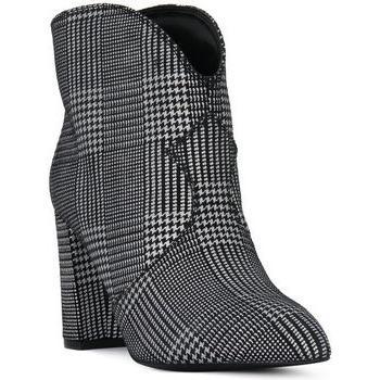 CafèNoir Black Female Tronchetto Heeled Boots, Size 7 US (4 UK)