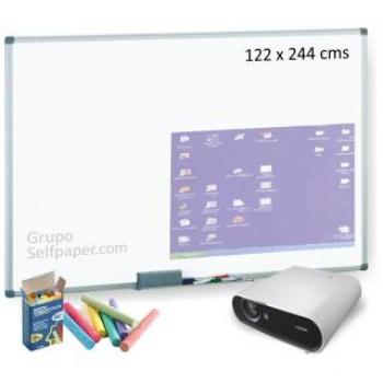Pizarra Blanca Mate Multifuncional para Proyecciones y Tizas, Dimensiones 122x244 mm