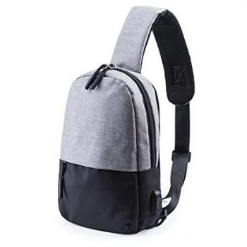 Bandolera Multiusos con Conexión USB y Bolsillo Acolchado para Tablet de hasta 10’’, Espalda y Cinta Acolchadas, Diseño Urbano Gris Denim y Negro, Cierre de Cremallera,