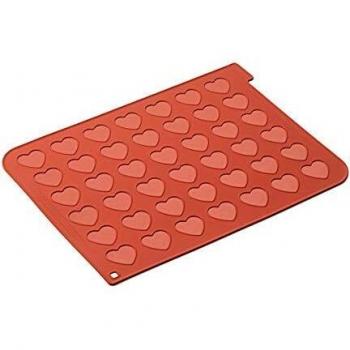 silikomart MAC03 Heart Tapete para Realizar 42 Macarons con Forma de corazón, Color Terracota, Silicona, Rojo ladrillo, 5.5 x 5.5 x 30.5 cm