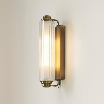 Aplique de pared Nimal Doble IP44 en plástico, metal y latón