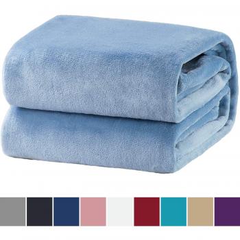 Bedsure Manta de Sofá y Cama de Microfibra de Poliéster, Suave, Cálida, Anti-Arrugas, Transpirable, Terciopelo,Reversible tamaños, 130x150cm