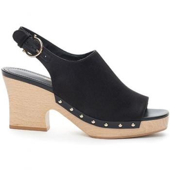 Salvatore Ferragamo Elegant Black Leather Sandals - EU34/US4, Black female, Sizes: 1 UK, 2 UK