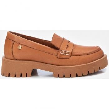 Mocasines Carmela 160991 para Mujer de Piel Color Camel