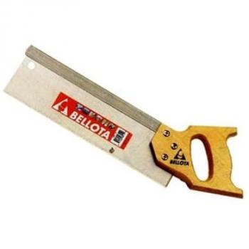 Serrucho Costilla Bellota 4561-16, características: hoja de acero al carbono, longitud de 16 pulgadas, diseño de costilla para mayor rigidez y precisión en el corte, mango ergonómico para un agarre cómodo