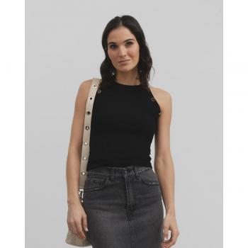 Top de mujer ajustado sin mangas