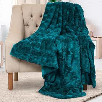Everlasting Comfort Manta elegante de piel sintética - Suave y acogedora - Manta para sofá - Manta de pelo suave para el sofá y la cama - 127 x 165 cm -