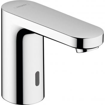 Grifo con sensor para lavabo Vernis Blend de Hansgrohe, mezclador electrónico con temperatura preestablecida o batería de agua fría (modelo 71503000)