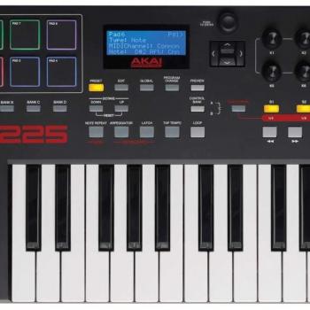 Akai MPK225