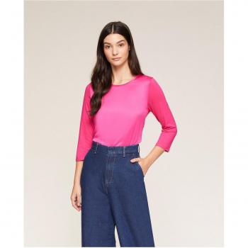 Camiseta bimaterial con mangas de tres cuartos