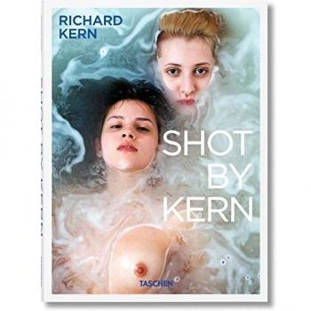 Richard Kern: Fotografías Impactantes - Edición Trilingüe (Alemán, Inglés y Francés)
