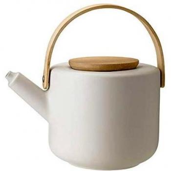 Stelton Theo - Tetera rústica, tapa y mango de bambú, diseño escandinavo, acabado de hierro fundido, 22 x 16 cm, 1,25 litros, color arena