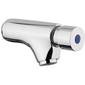 Grifo temporizado para lavabo de pared en latón cromado con comando a pulsante y opción de pedal