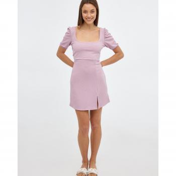 Vestido mini ajustado de manga corta y cuello cuadrado con tejido de textura y abertura en la espalda