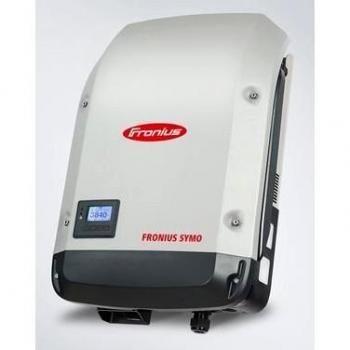 Inversor solar Fronius Symo 8.2-3-M de alta eficiencia con adaptador de corriente y diseño elegante