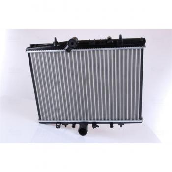 Radiador de refrigeración del motor NISSENS 61294A, tipo: radiador, características: compatible con vehículos específicos, diseño optimizado para una mejor eficiencia térmica, fabricado con materiales de alta calidad para asegurar durabilidad y resi