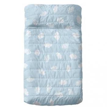 Colcha Básica para Cuna HappyFriday Nubes Azules 100x130 cm, 100% Algodón Exterior, 100% Poliéster Relleno
