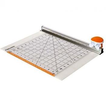 Fiskars Cúter Rotatorio con Regla, 12” x 12”, Naranja/Blanco, 1016264