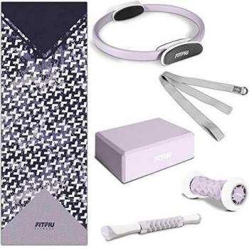FITFIU Fitness KITWELL-601 - Pack de 6 accesorios Yoga Pilates color Lila que incluye esterilla, aro, bloque, masajeador de pie, barra de masaje y correa de yoga, Diseño único geométrico