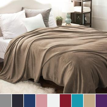 Bedsure Manta de Sofá y Cama de Microfibra de Poliéster, Suave, Cálida, Anti-Arrugas, Transpirable, Terciopelo,Reversible tamaños, 230x270cm
