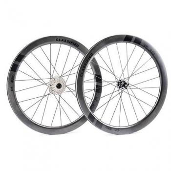 Ruedas Classified R50 Disc 11V con grupo electrónico Powershift, tipo de producto: par de ruedas para bicicleta de carretera, características: diseño aerodinámico, compatibilidad con sistemas de transmisión electrónica, construcción ligera y resist