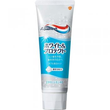 Aqua Fresh Whitening Toothpaste with Clean Mint Flavor - Double Protection Formula 140g