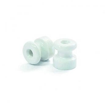 Aislador de porcelana para las instalaciones electricas en la pared - 18 mm