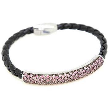 Pulsera de mujer Pesavento W1NTRB225 con un tamaño de 19 cm, elaborada en materiales de alta calidad, diseño elegante y contemporáneo, ideal para ocasiones especiales y uso diario