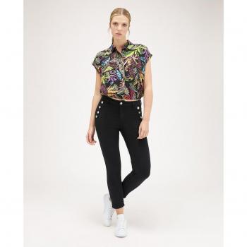 Pantalones skinny con detalle de botones