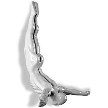 Escultura de Resina 'Clavadista Pequeño' ADM