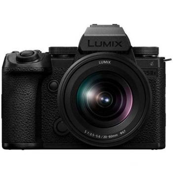 Panasonic LUMIX S5 Mark 2 con lente 20-60mm F3.5-5.6