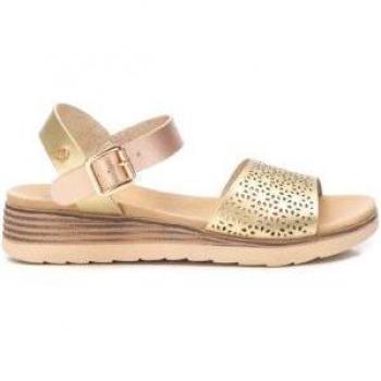 Sandalia de mujer Xti 142887 oro hebilla
