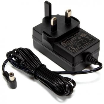 Fuente de Alimentación Mikrotik 24V 1.2A con Enchufe en Ángulo Recto Tipo EU
