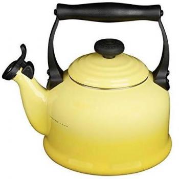 Tetera Tradicional Le Creuset 2,1 litros Color Soleil