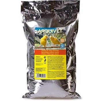 Arquivet Pasta de cría Amarilla y Mantenimiento para pájaros 5 Kg - Sabor Neutro - Alimentación para Aves - Comida para Todo Tipo de pájaros y Especialmente de Plumaje Amarillo