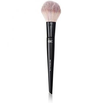 Brocha precision maquillaje polvo.