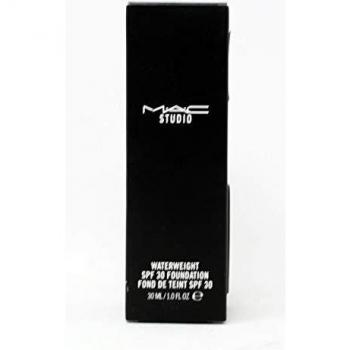 MAC Cosmetics Studio Waterweight SPF 30 Foundation, lightweight tinted moisturiser, SPF 30, shade NW18, 30 ml