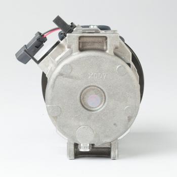 Compresor de aire acondicionado DENSO DCP99807, compresor para sistemas de aire acondicionado automotriz, compatible con diversos modelos de vehículos, alta eficiencia y rendimiento, diseñado para un funcionamiento silencioso y duradero