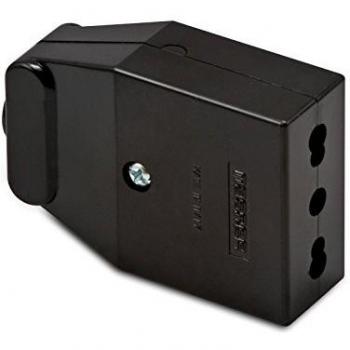 Presa Eléctrica Bipolar Bypass Negra 10/16A con Tierra - Modelo Master