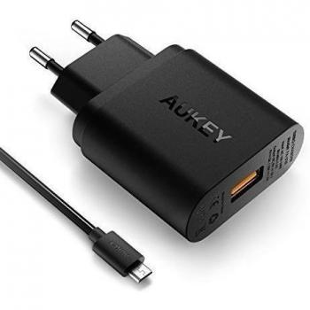 Cargador USB AUKEY Quick Charge 2.0 con Certificación Qualcomm