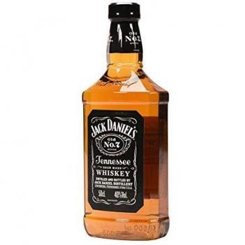 Jack Daniel's Tennessee Whiskey Old No.7 Botella de Plástico, Whiskey Suave e Intenso al Paladar, 40% Vol. Alc, 500ml